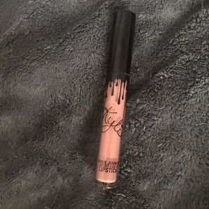 Kylie velvet liquid lip